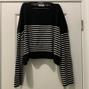 NWOT Vestique sweater